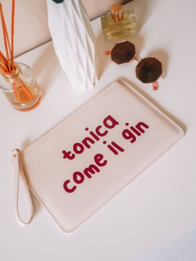 Pochette da donna con la scritta "tonica come il gin" - PHTD05