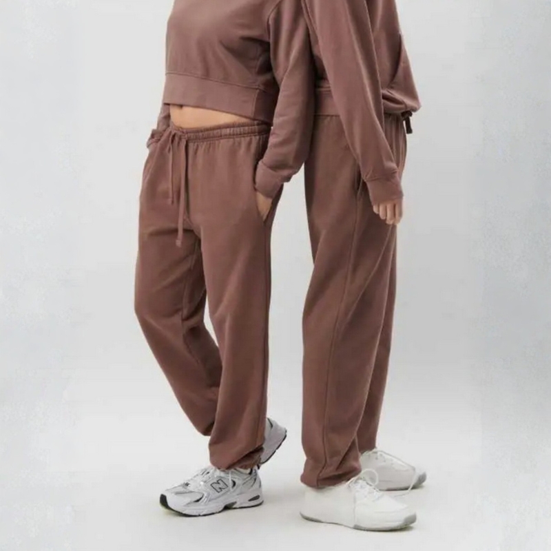 Hiconika | L'unico grossista B2B online, specializzato in T-shirt e felpe